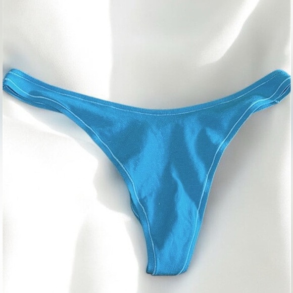 Skims Thong 2X Blue NEW with tags Lingerie Intimates Panties from distributor. - Picture 2 of 8